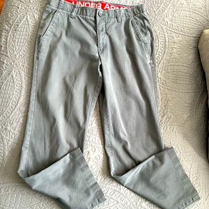 Men’s Under Armor khakis